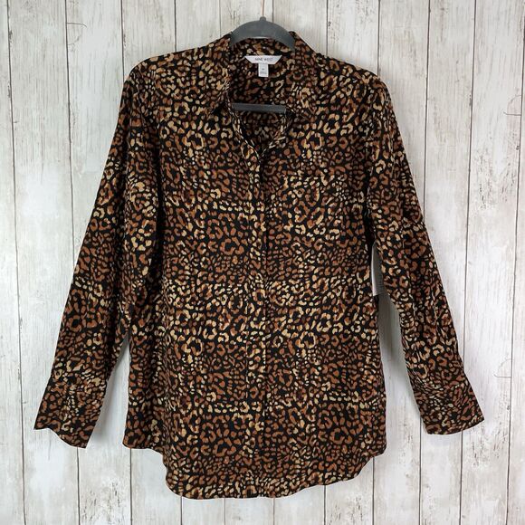 Nine West Womens Animal Print Button Up Shirt Sz M Silky Chest Pocket NWT $40 - Picture 1 of 10